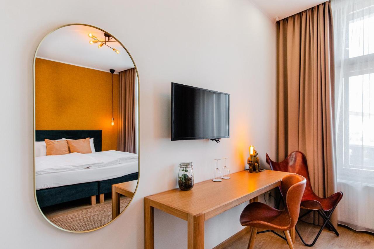 H11 Rooms Esztergom Extérieur photo