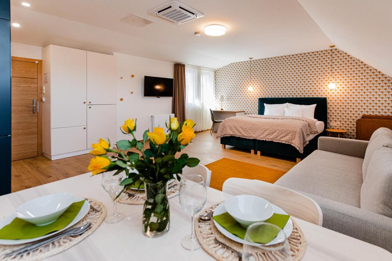 H11 Rooms Esztergom Extérieur photo