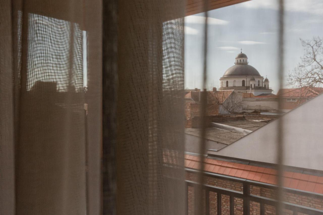 H11 Rooms Esztergom Extérieur photo